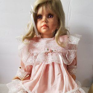 Royal Vienna 24" Little Princess * #643/750 Lloyd Middleson